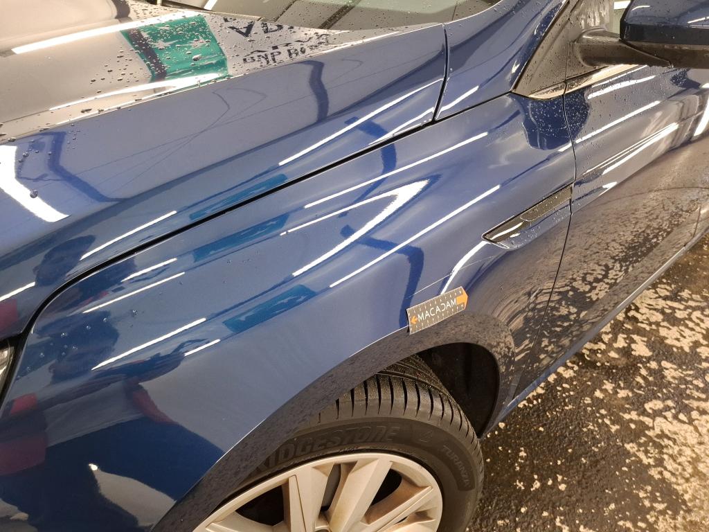 RENAULT MÉGANE MEGANE IV ESTATE Blue dCi 115 EDC Business 2021