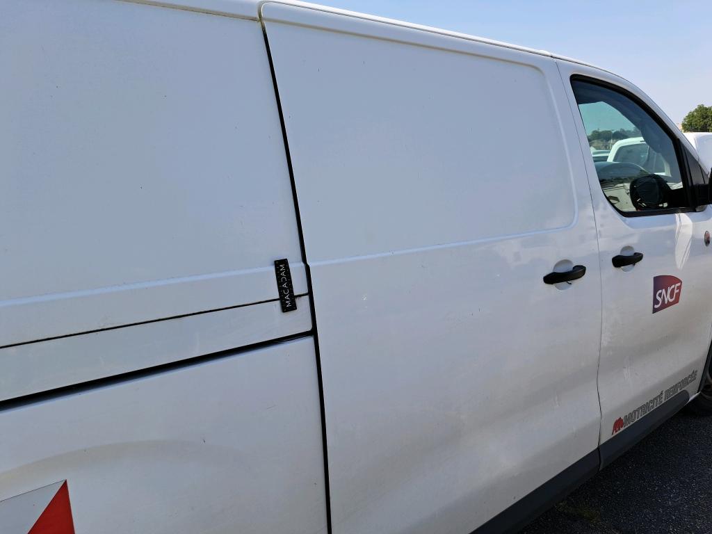 PEUGEOT EXPERT FGN TOLE STANDARD 2.0 BLUEHDI 120 S&S BVM6 PREMIUM 2019