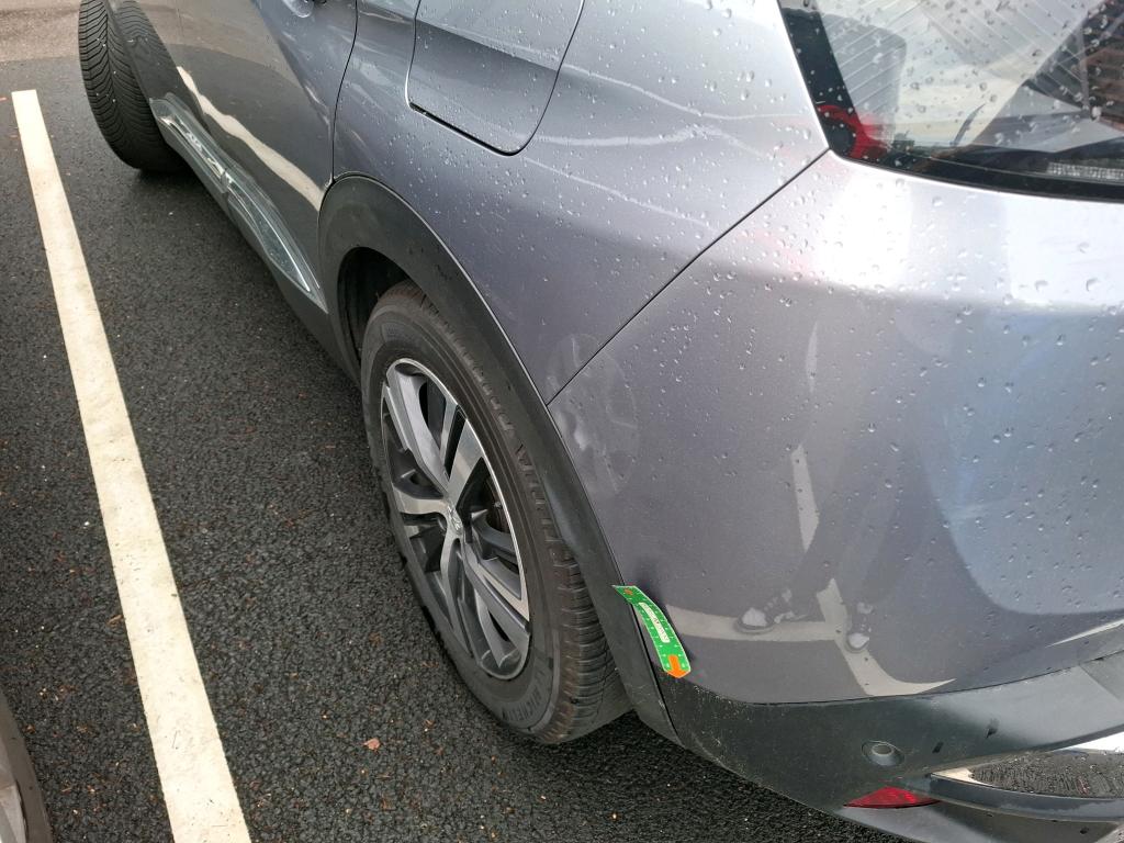 PEUGEOT 3008 Hybrid 225 e-EAT8 Allure 2022