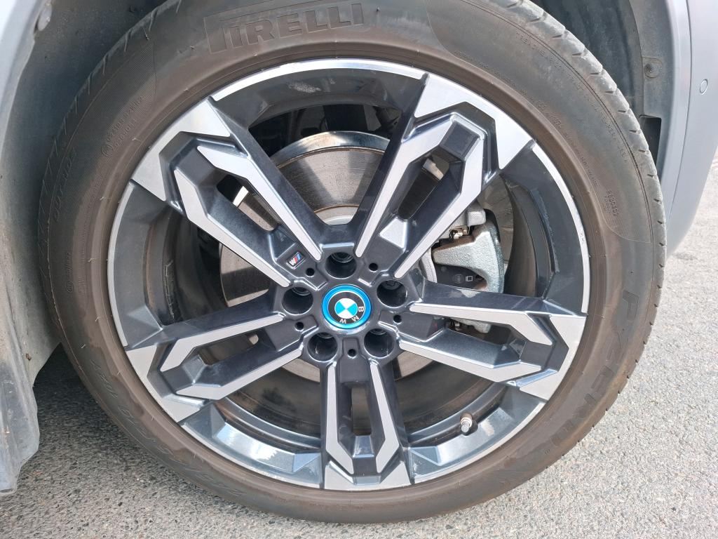 BMW X1 iX1 U11 xDrive30 313ch BVA M Sport 2023