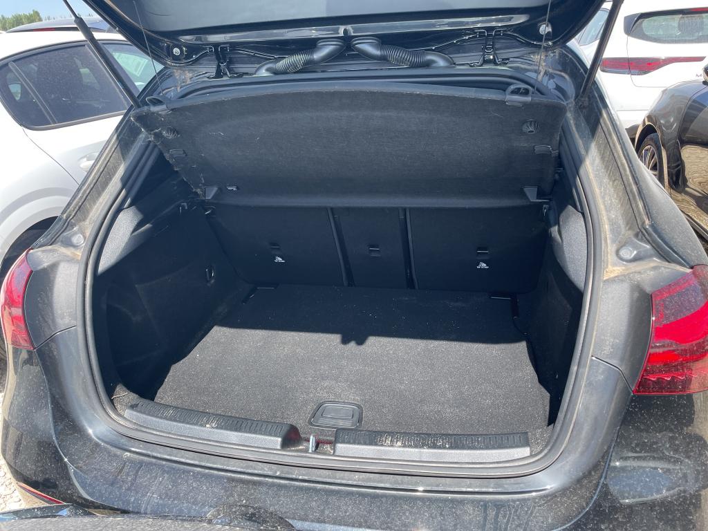 MERCEDES-BENZ CLASSE A 200 AMG Line 2024