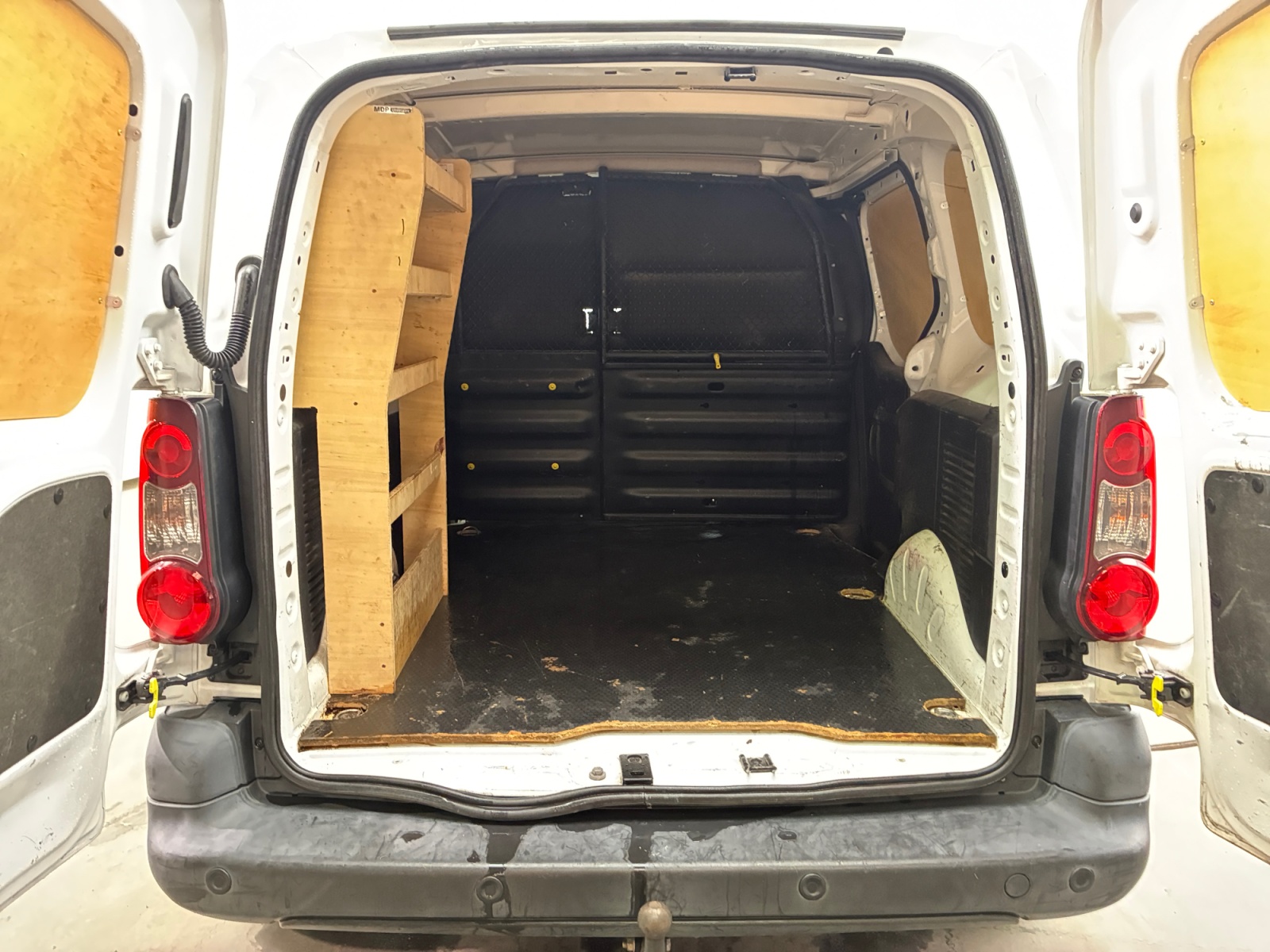 CITROEN BERLINGO FOURGON M BLUEHDI 100 S&S BUSINESS 2017