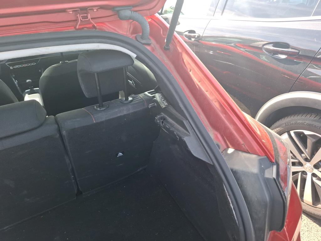 PEUGEOT 208) 208 BlueHDi 100 S&S BVM6 Active Pack 2023