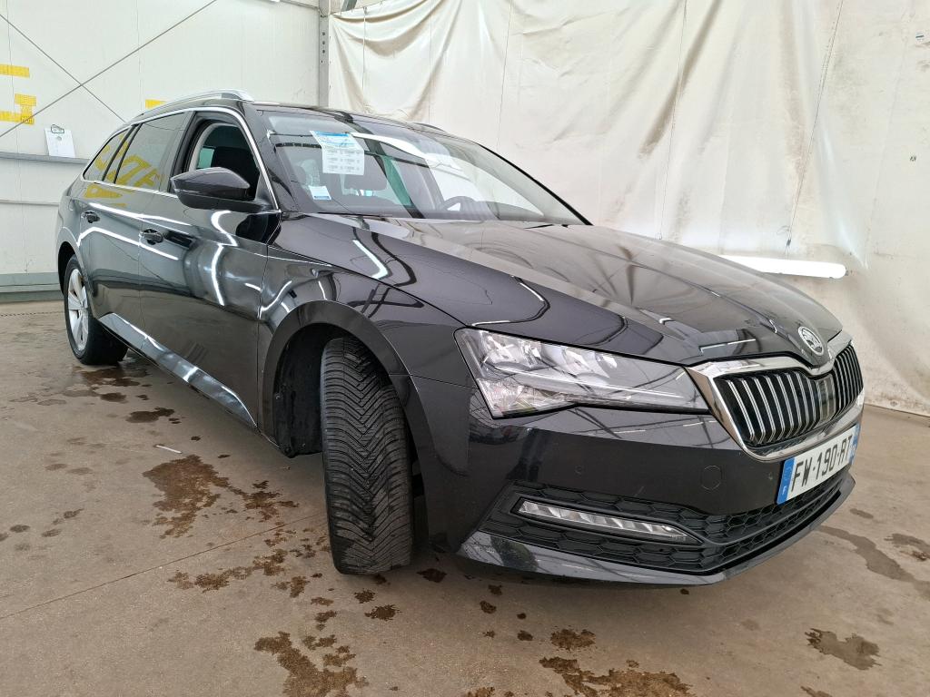 SKODA SUPERB COMBI 2.0 TDI 150 SCR DSG7 Business 2021