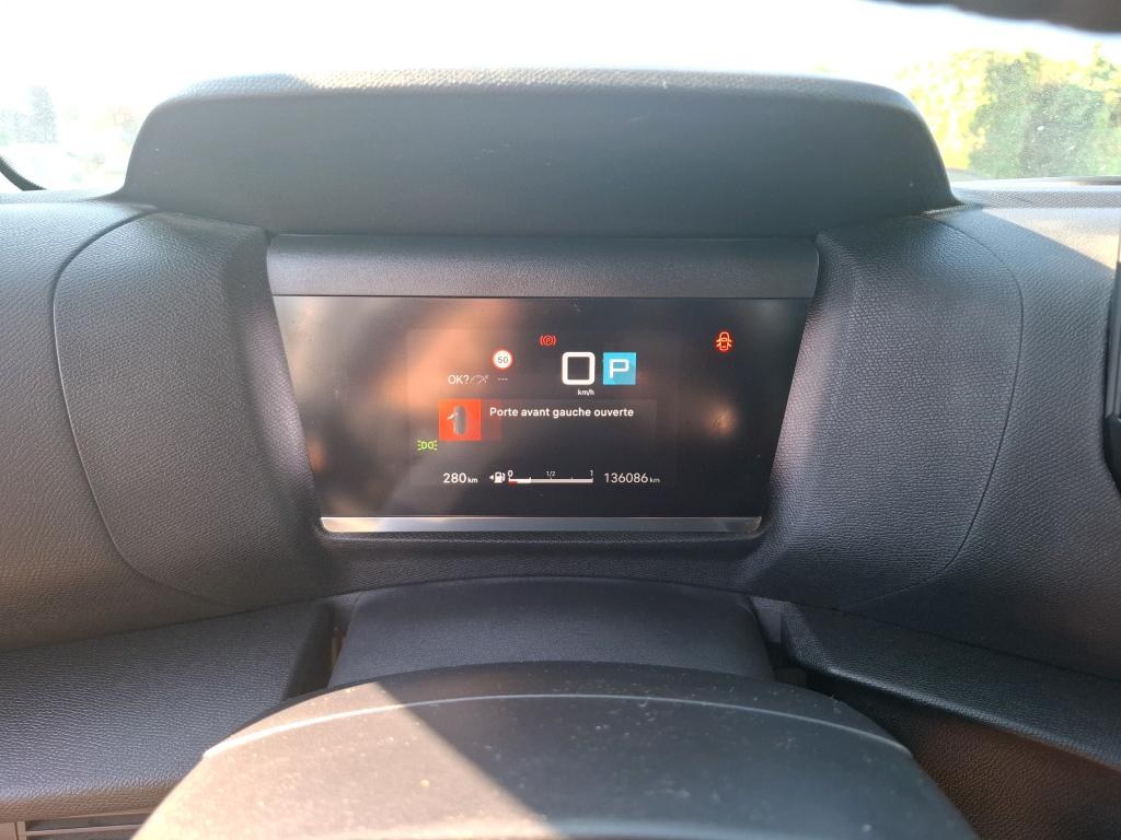 CITROEN C4 SOCIETE BLUEHDI 130 EAT8 PRO BUSINESS R 2024