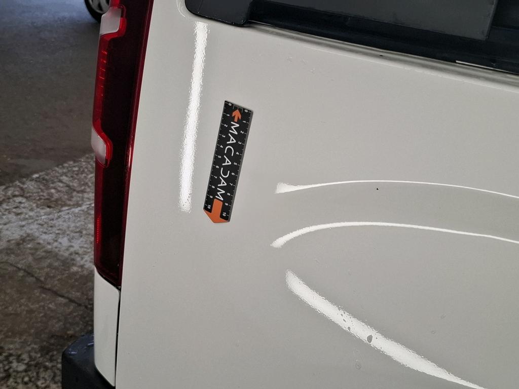 PEUGEOT PARTNER FGN FOURGON STANDARD 650 KG BLUEHDI 100 S&S BVM5 PREMIUM 2021