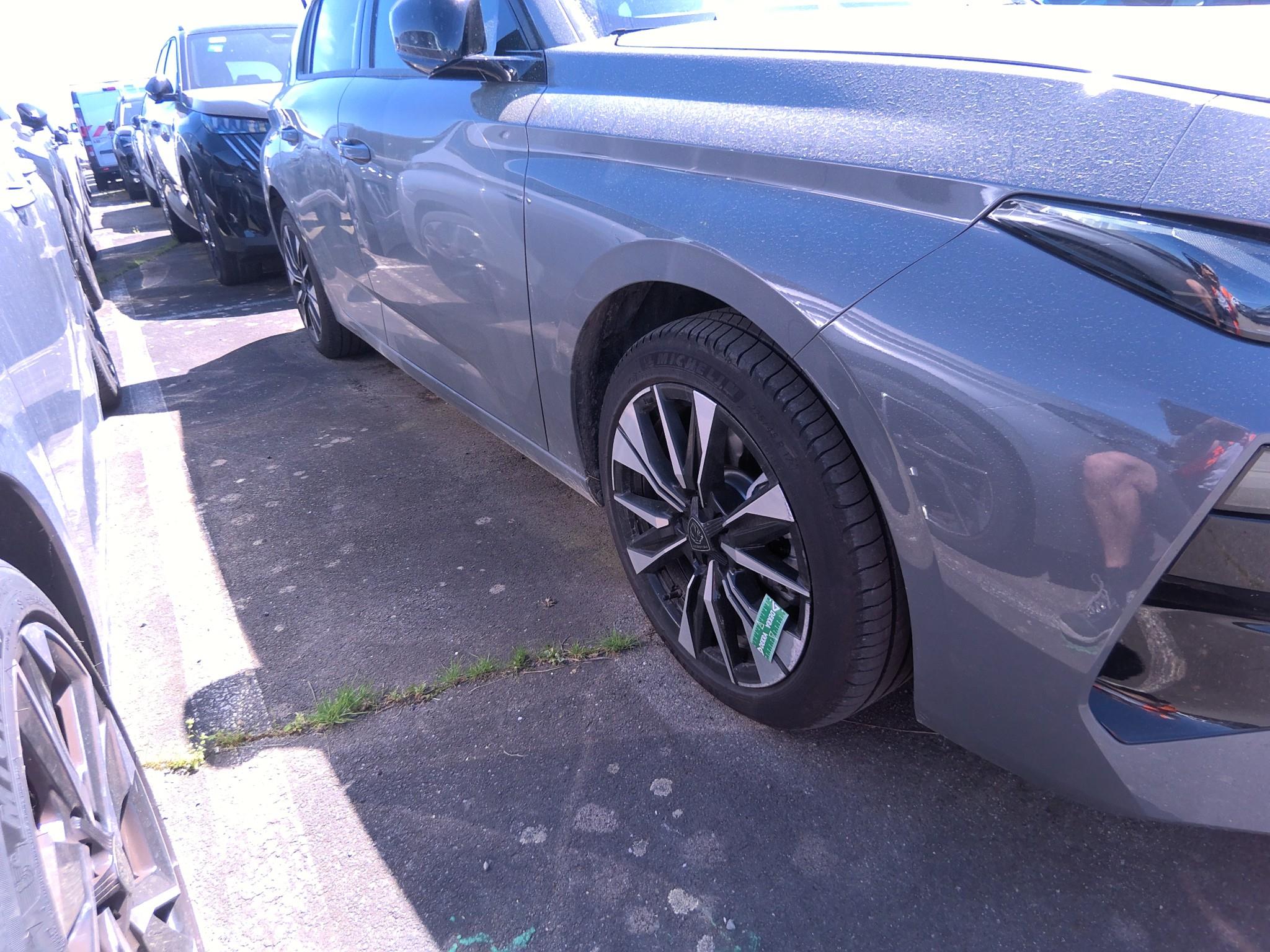 PEUGEOT 308 Hybrid 145 e-DCS6 Allure 2025