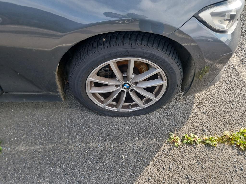 BMW SERIE 3 TOURING G21 318d 150 ch BVA8 Lounge 2021