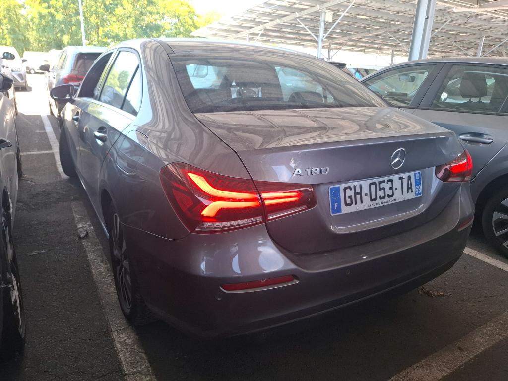 MERCEDES-BENZ MERCEDES CLASSE A 180 BM6 Style Line 2022