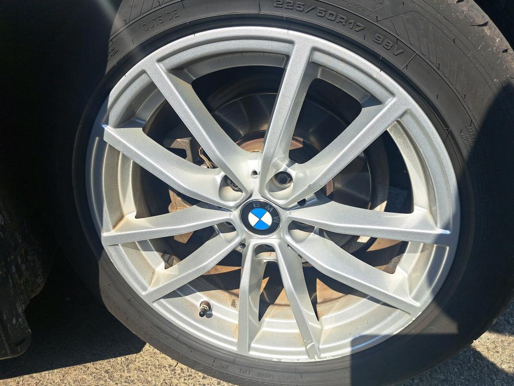 BMW SERIE 3 TOURING G21 LCI 318d 150 ch BVA8 Business Design 2023
