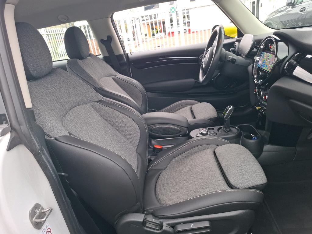 MINI HATCH 3 Portes Cooper SE 184 ch Edition Premium 2023