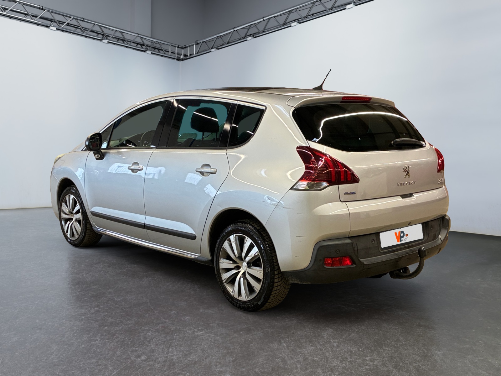 PEUGEOT 3008 1.6 BlueHDi 120ch S&S BVM6 Allure 2016