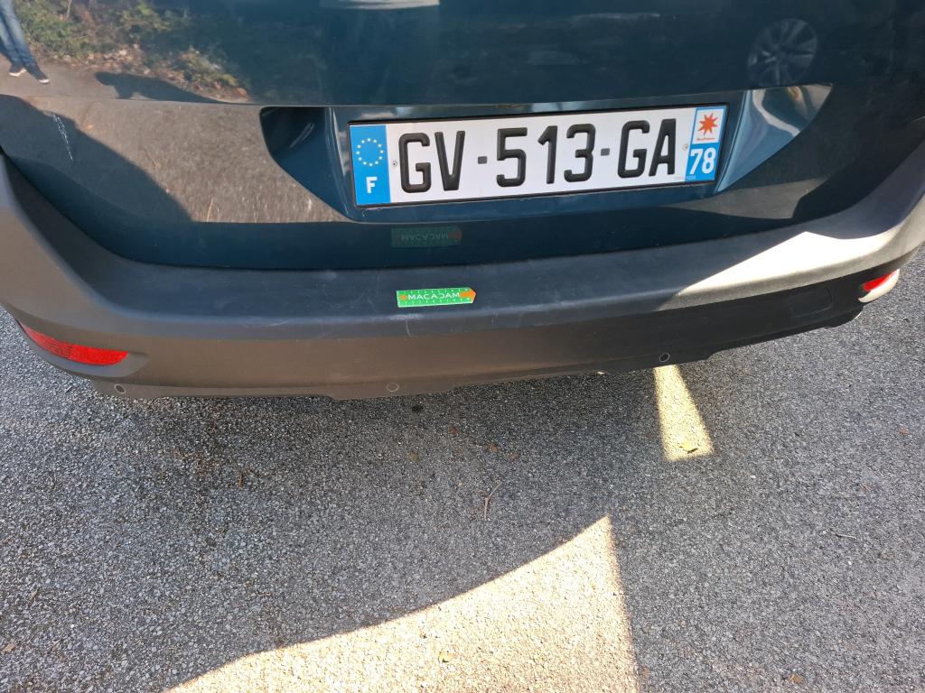 PEUGEOT 5008 Hybrid 136 e-DCS6 Active Pack 2024