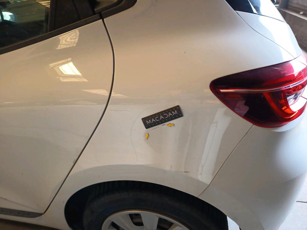 RENAULT CLIO SOCIETE BLUE DCI 85 AIR NAV 2020