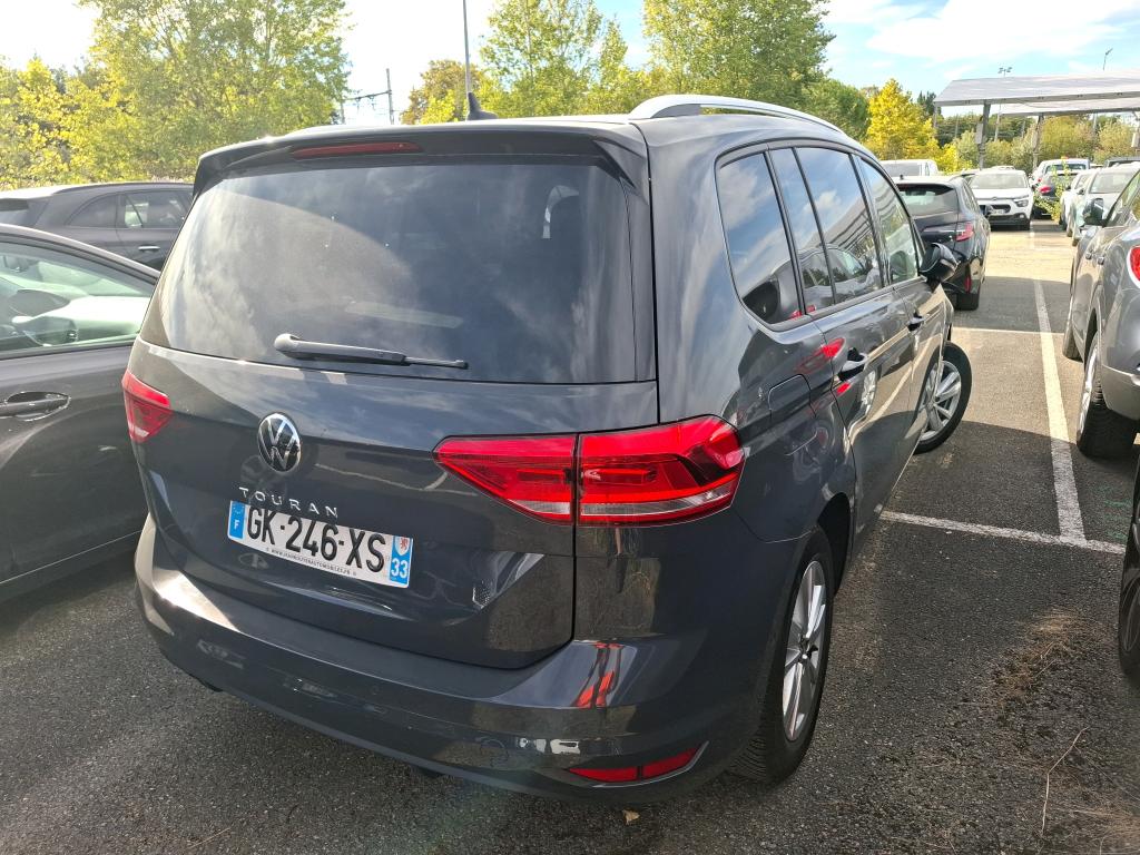 VOLKSWAGEN TOURAN 2.0 TDI 150 DSG7 5pl Life Plus 2022