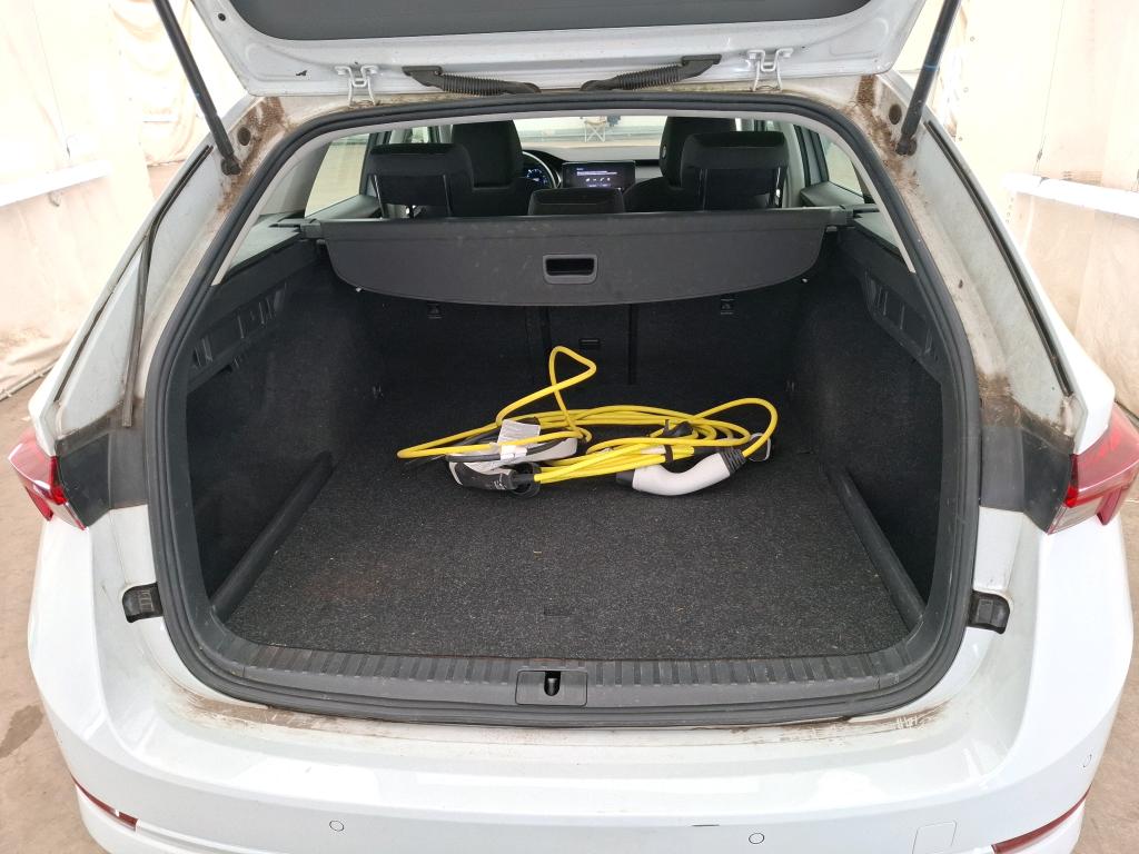 SKODA OCTAVIA COMBI 1.4 TSI PHEV iV 204 ch DSG6e Business 2021