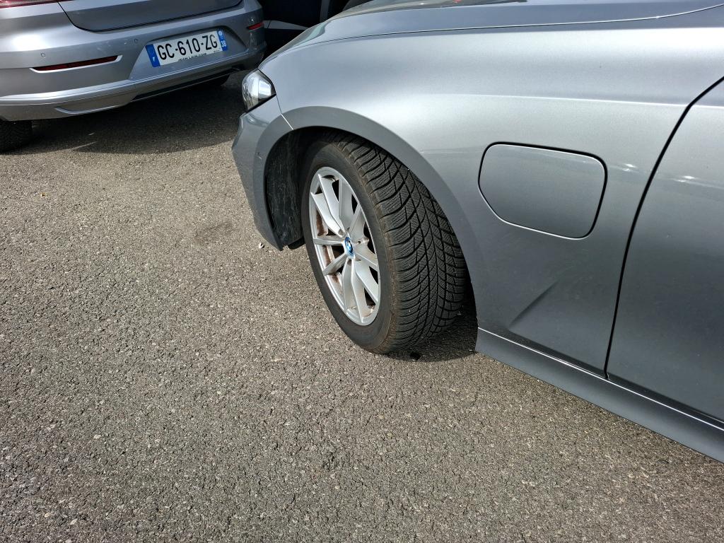 BMW SERIE 3 TOURING G21 LCI 320e 204 ch BVA8 Business Design 2023