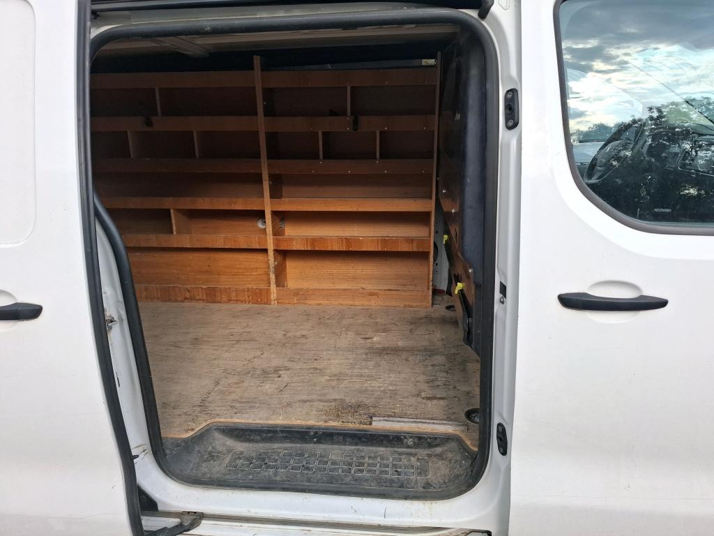 PEUGEOT EXPERT FOURGON TOLE STANDARD 2.0 BLUEHDI 120 S&S BVM6 ASPHALT 2021