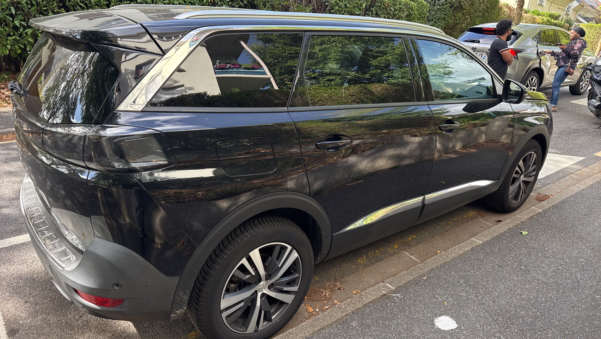 PEUGEOT 5008 BlueHDi 130ch S&S EAT8 Allure Pack 2022