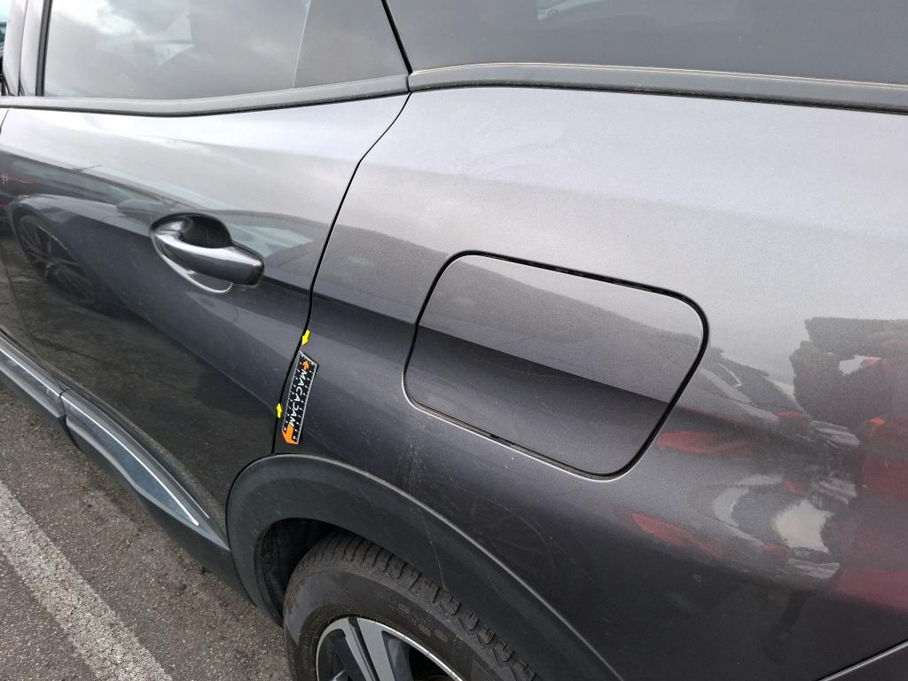 PEUGEOT 3008 Hybrid 225 e-EAT8 Allure 2021