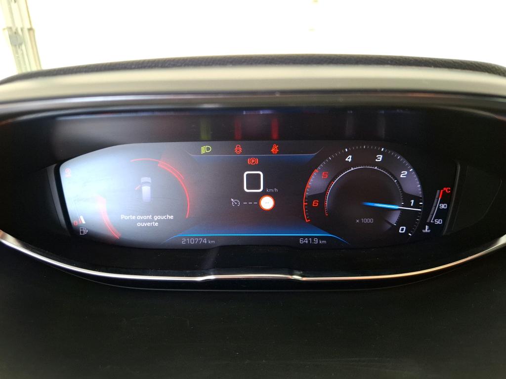 PEUGEOT 3008 BUSINESS BlueHDi 130ch S&S BVM6 Active 2021