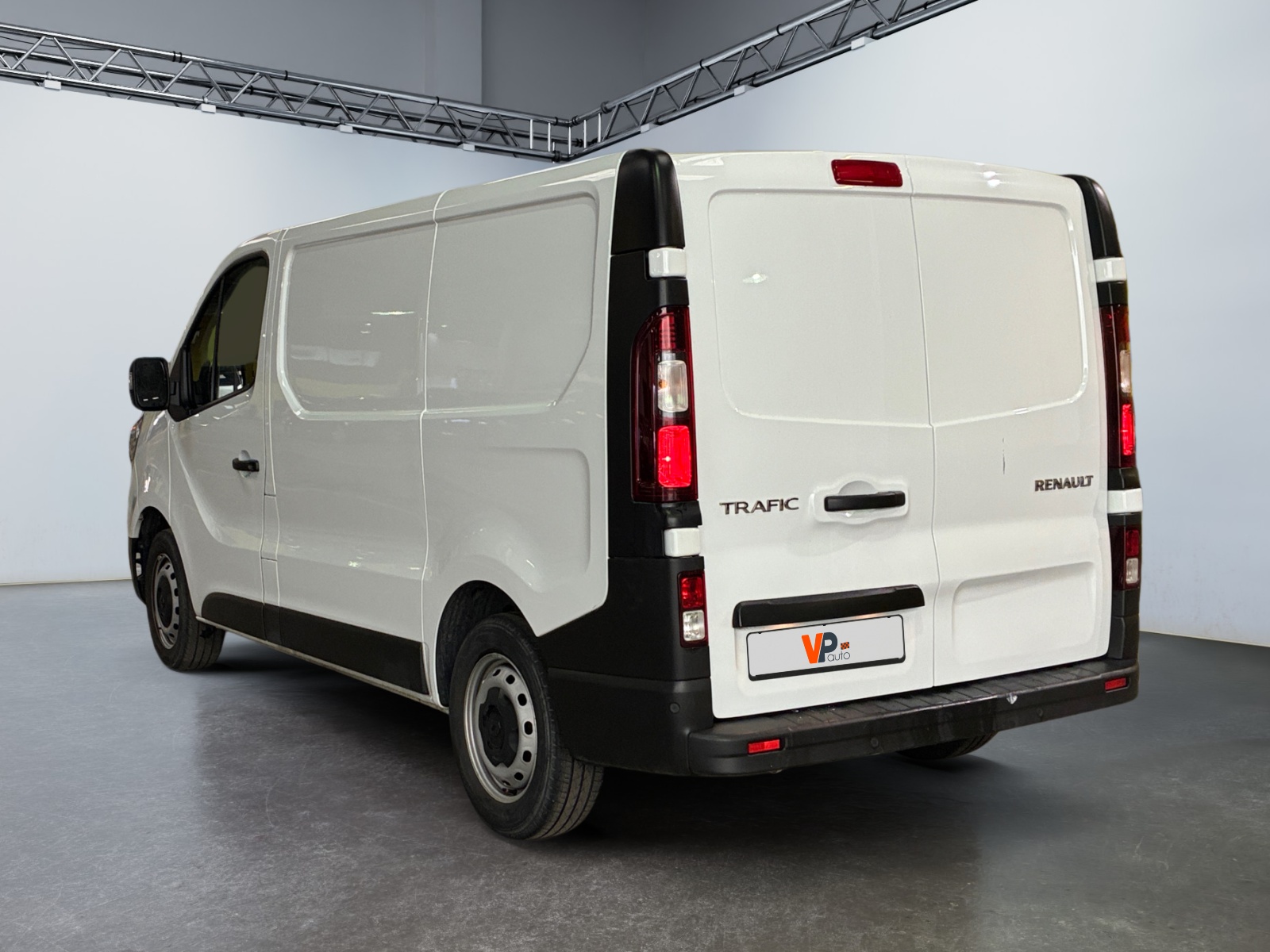 RENAULT TRAFIC FGN L1H1 2800 KG BLUE DCI 130 CONFORT 2024