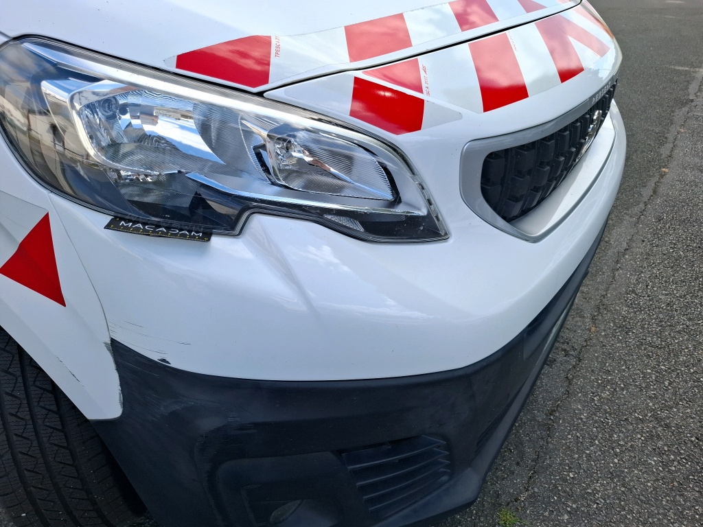 PEUGEOT EXPERT FOURGON TOLE STANDARD 2.0 BLUEHDI 120 S&S BVM6 PREMIUM 2018