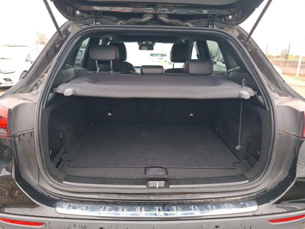 MERCEDES-BENZ GLA 200 d 8G-DCT AMG Line 2021