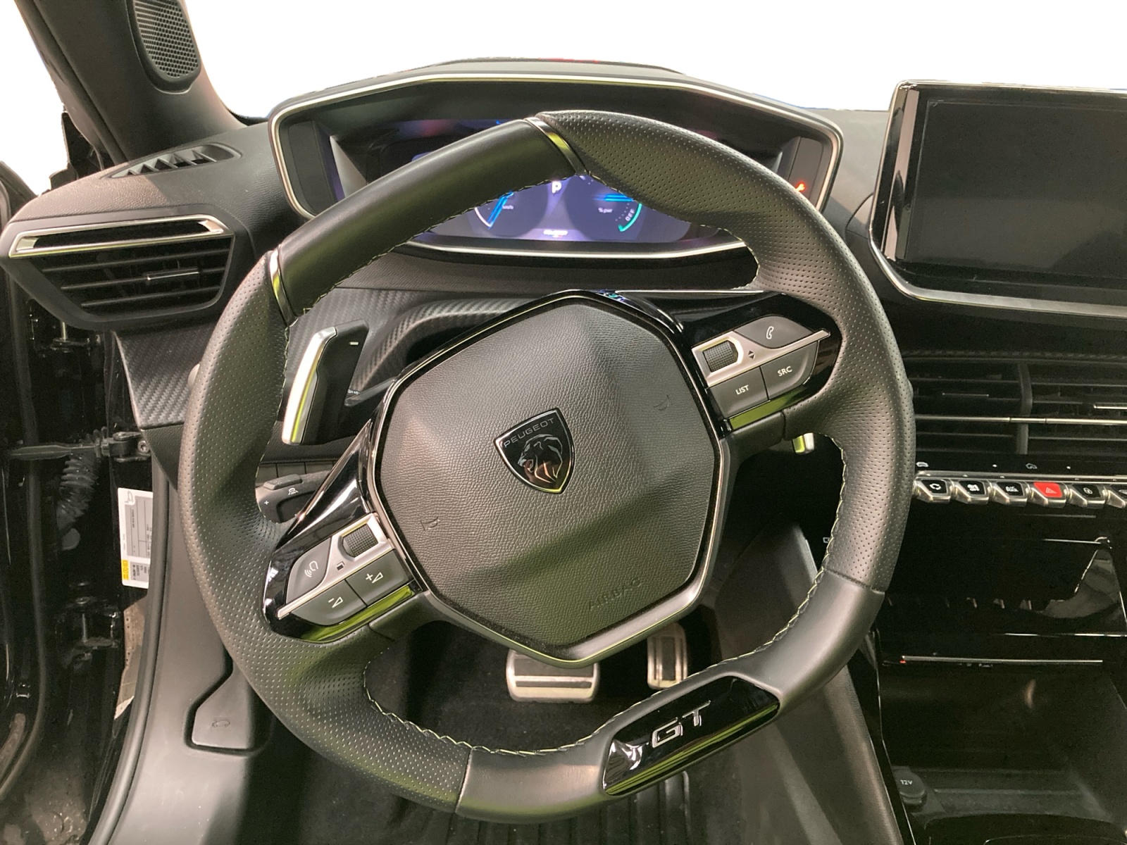 PEUGEOT 2008 Hybrid 145 e-DCS6 GT 2025