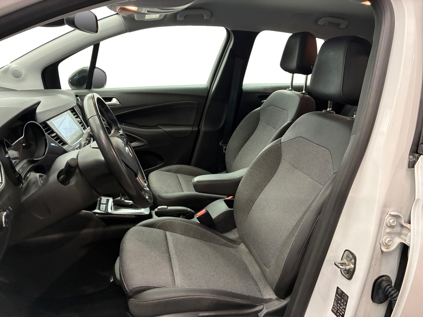 OPEL Crossland 1.5 D 120 ch BVA6 Elegance Business 2022