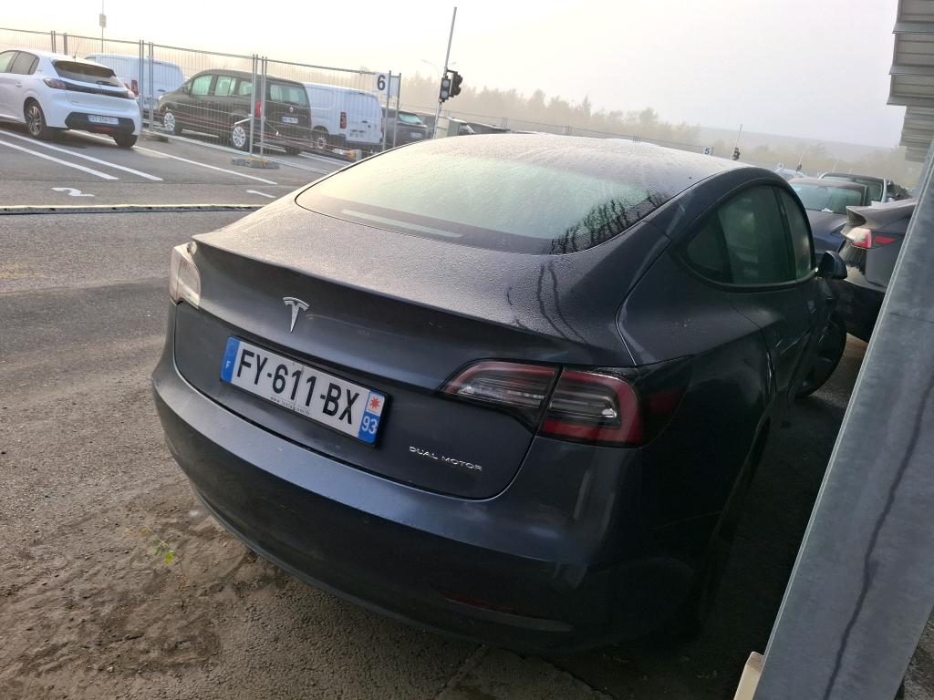 TESLA  2021