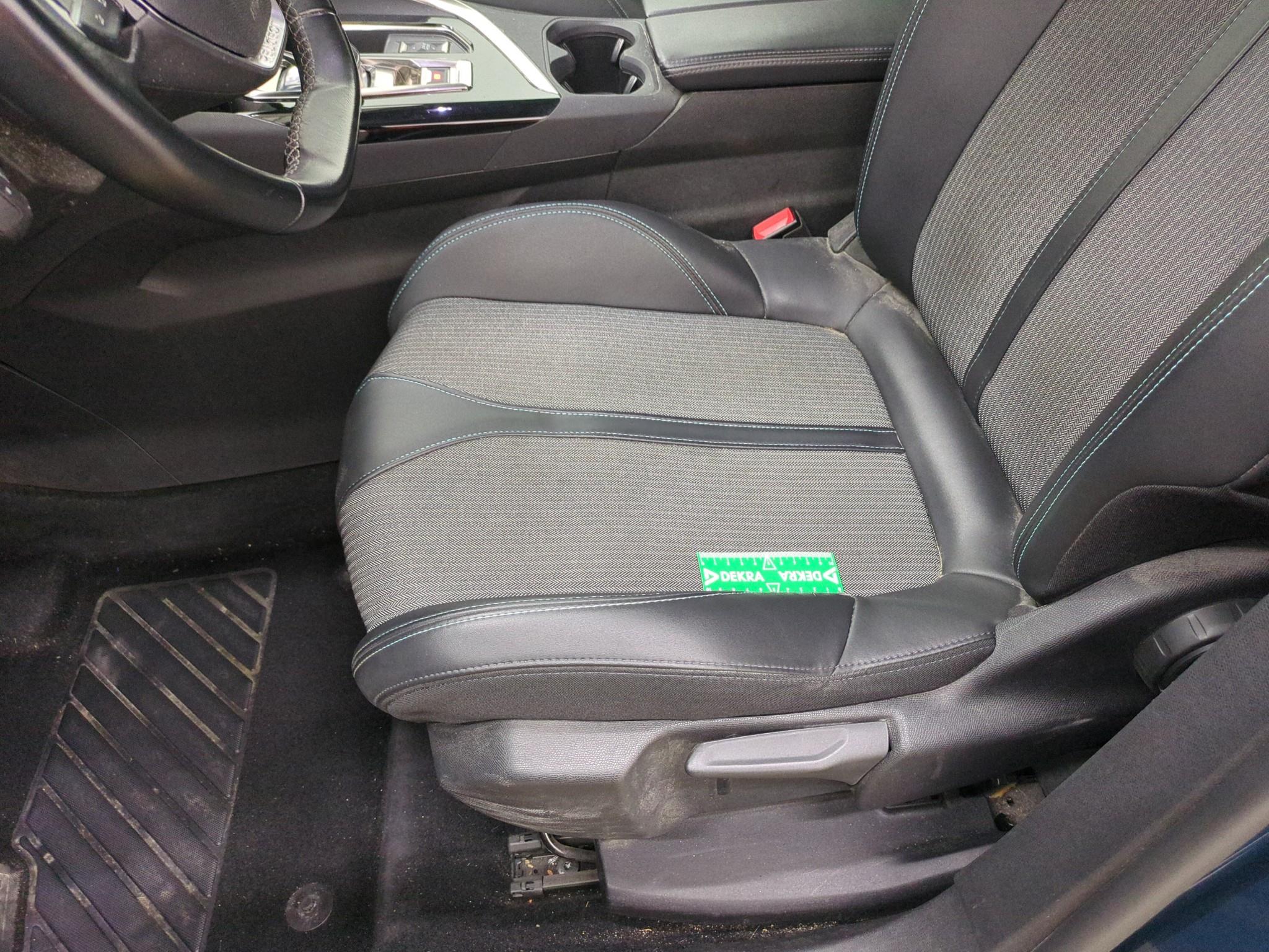 PEUGEOT 3008 BlueHDi 130ch S&S EAT8 Allure Pack 2022