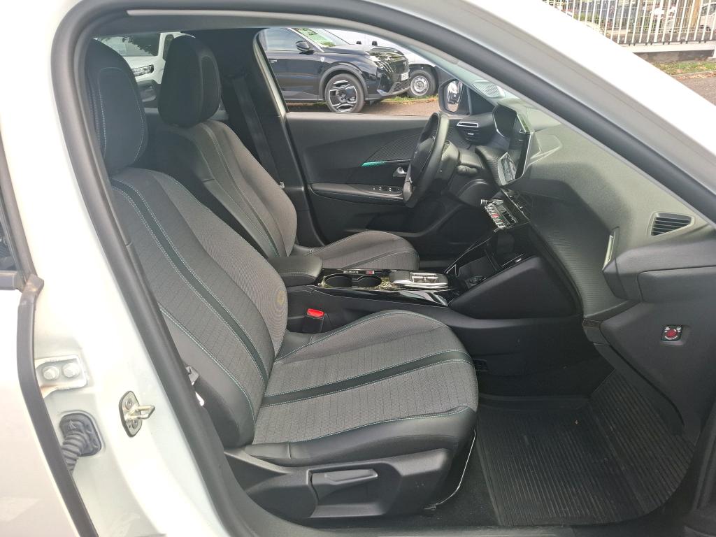 PEUGEOT 2008 Electrique 136 ch Allure 2022