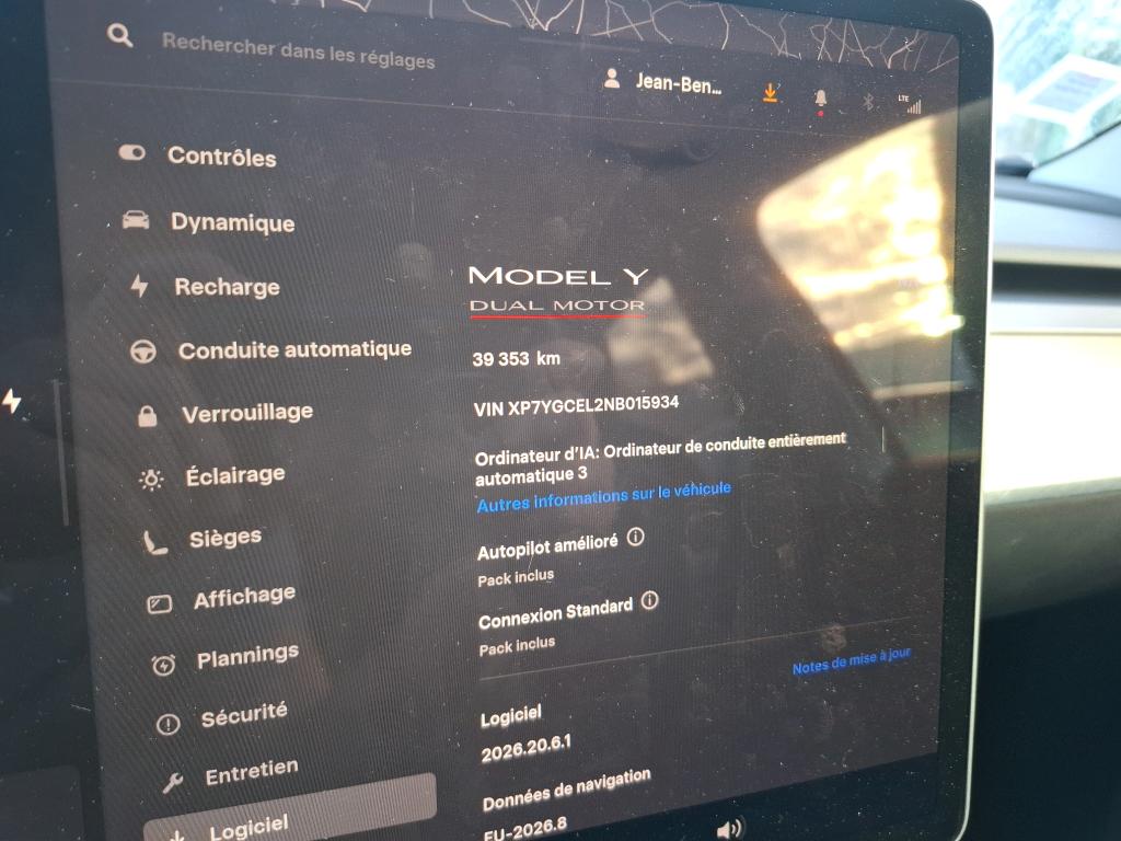 TESLA  2022