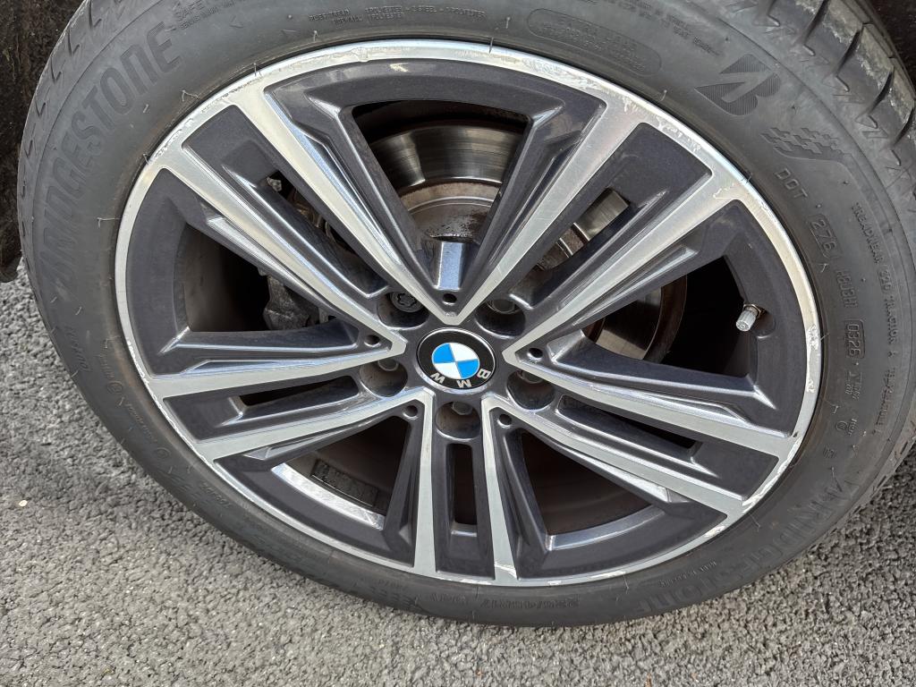 BMW SERIE 1 F40 116i 109 ch DKG7 Business Design 2022