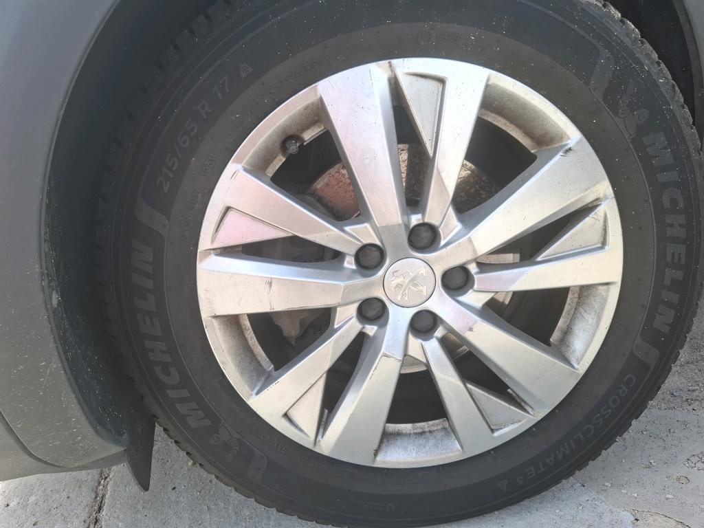 PEUGEOT 5008 BlueHDi 130ch S&S BVM6 Active Pack 2022