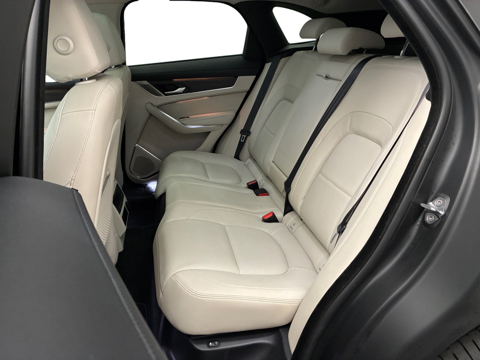 JAGUAR F-Pace 2.0 - P400e PHEV AWD BVA8 SE 2022