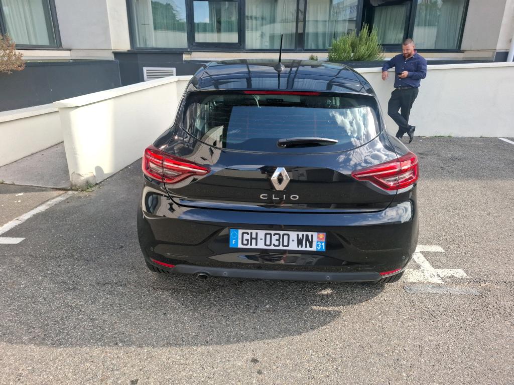 RENAULT CLIO V TCe 90 - 21N Business 2022