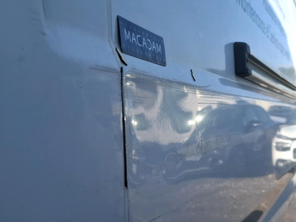 PEUGEOT BOXER FOURGON TOLE 335 L3H2 BLUEHDI 120 S&S ASPHALT 2022
