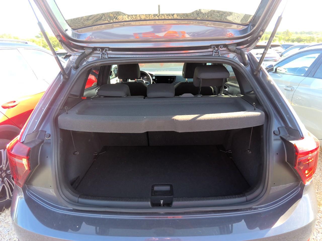 VOLKSWAGEN Polo 1.0 TSI 95 S&S BVM5 R-Line Edition 2025