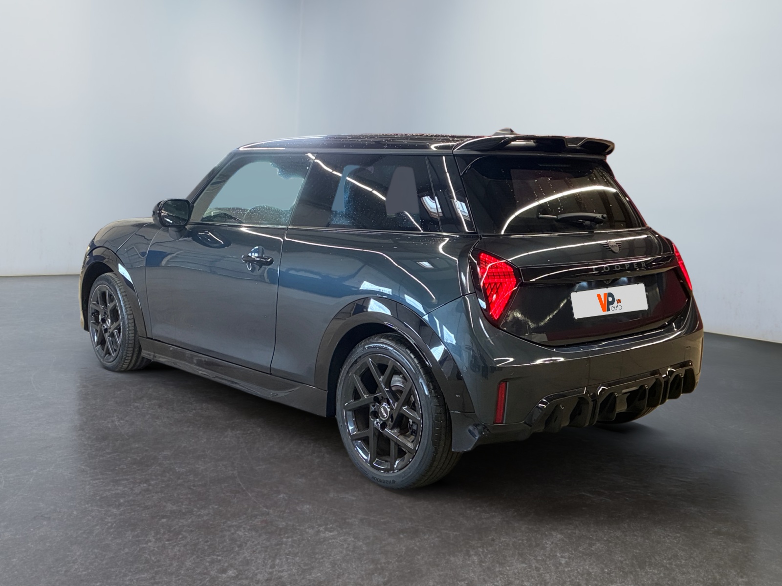 MINI Cooper 156 ch DKG7 C JCW + Pack M 2025