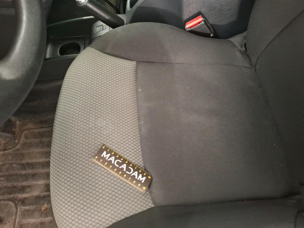 NISSAN  2021