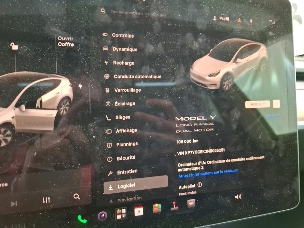 TESLA  2022