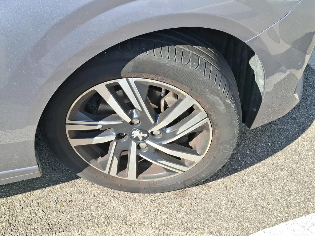 PEUGEOT 208 BUSINESS BlueHDi 100 S&S BVM6 Allure 2021