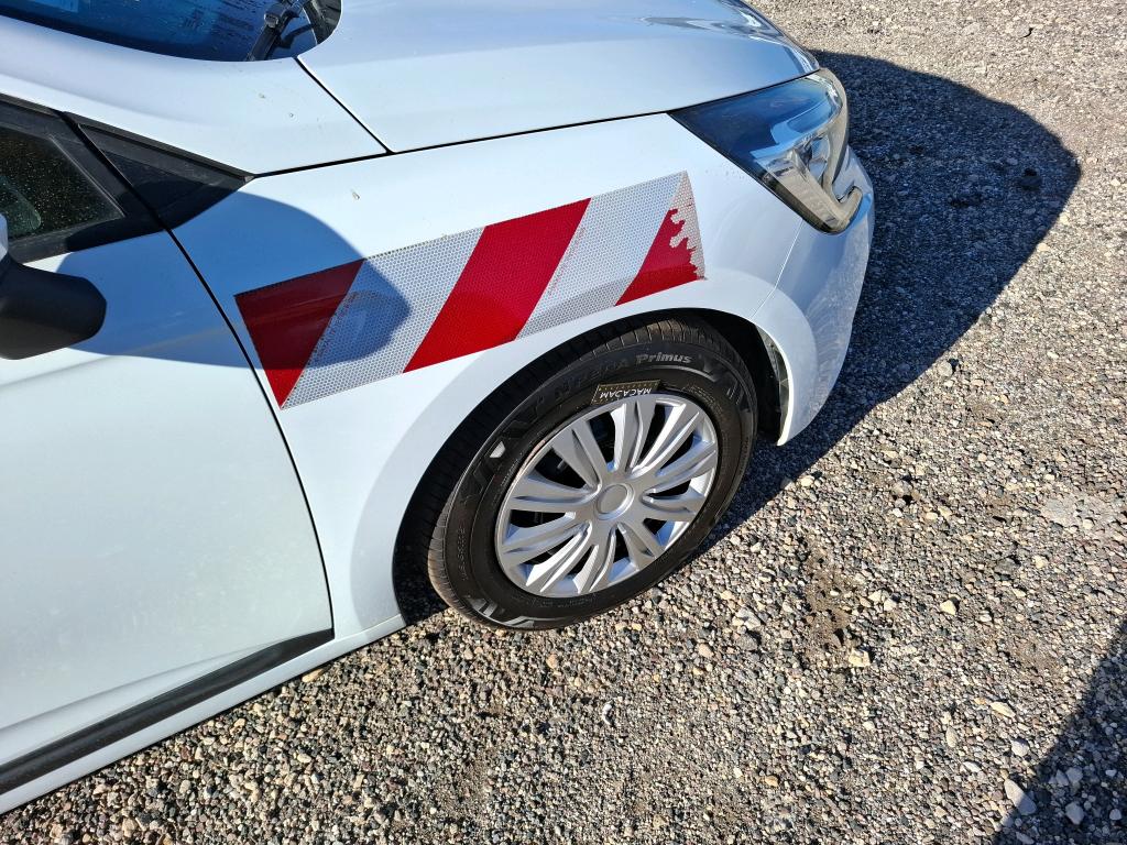 RENAULT CLIO SOCIETE BLUE DCI 85 AIR NAV 2020