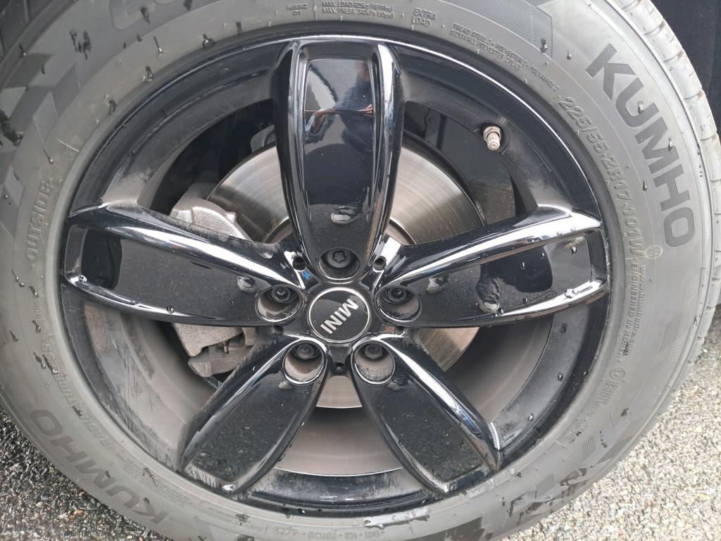 MINI COUNTRYMAN F60 LCI 136 ch BVA7 Cooper Essential 2023