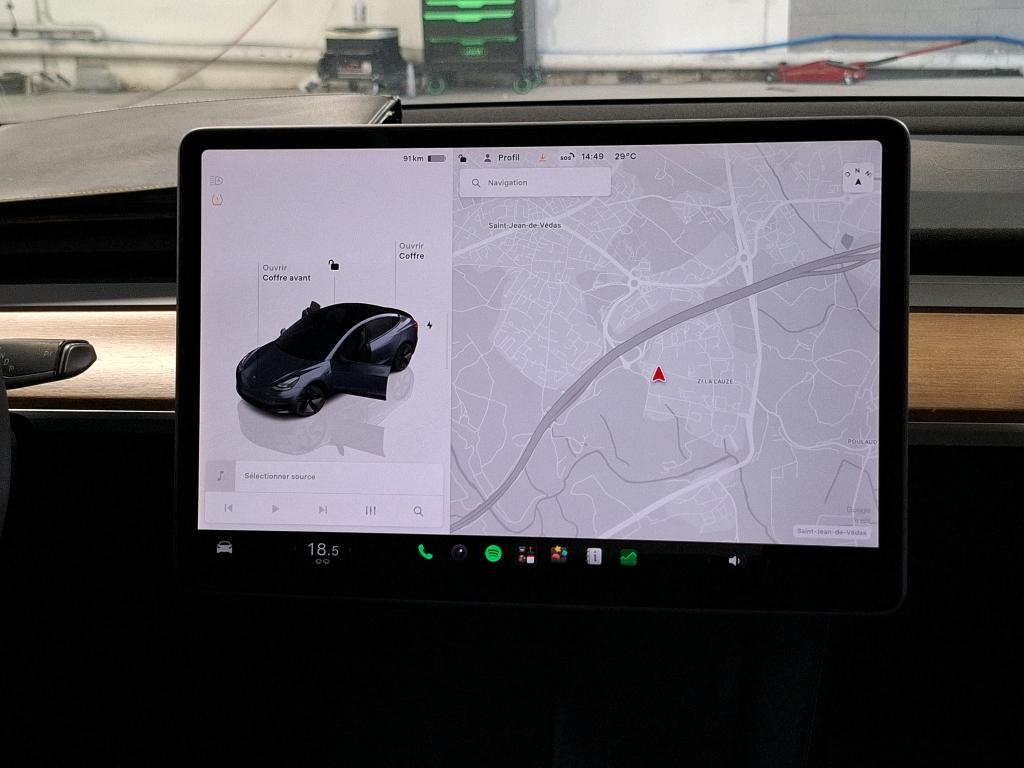 TESLA  2022