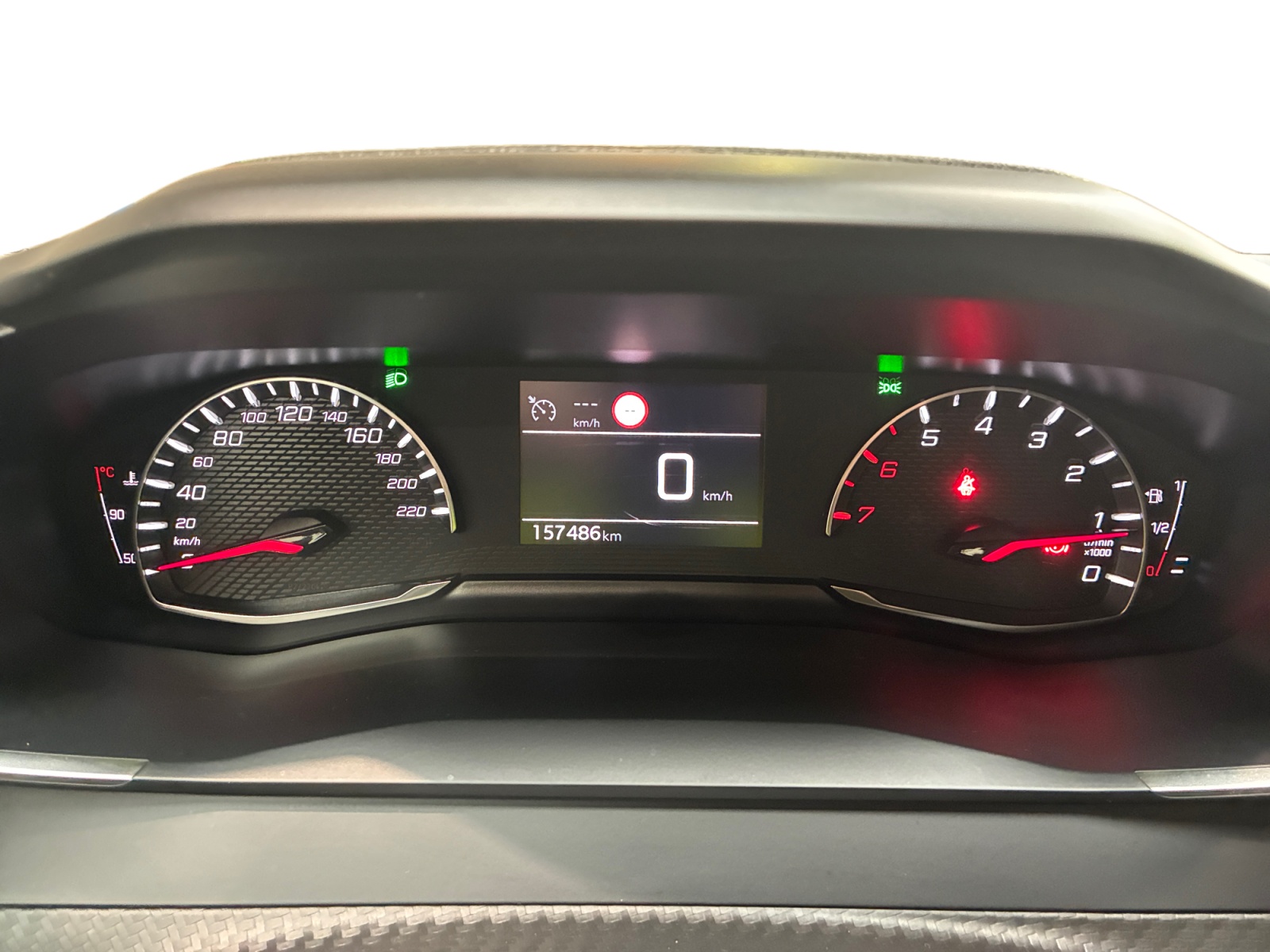 PEUGEOT 2008 BlueHDi 110 S&S BVM6 Active Pack 2022
