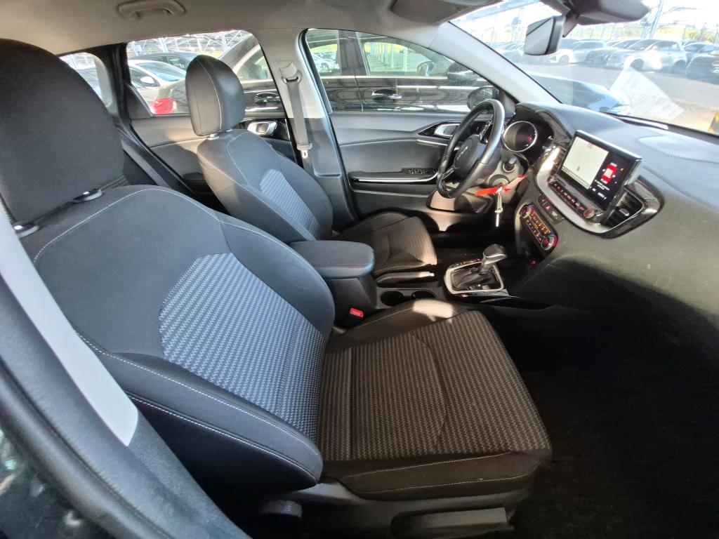 KIA CEE'D CEED SW 1.6 CRDi 136 ch MHEV DCT7 Active 2023