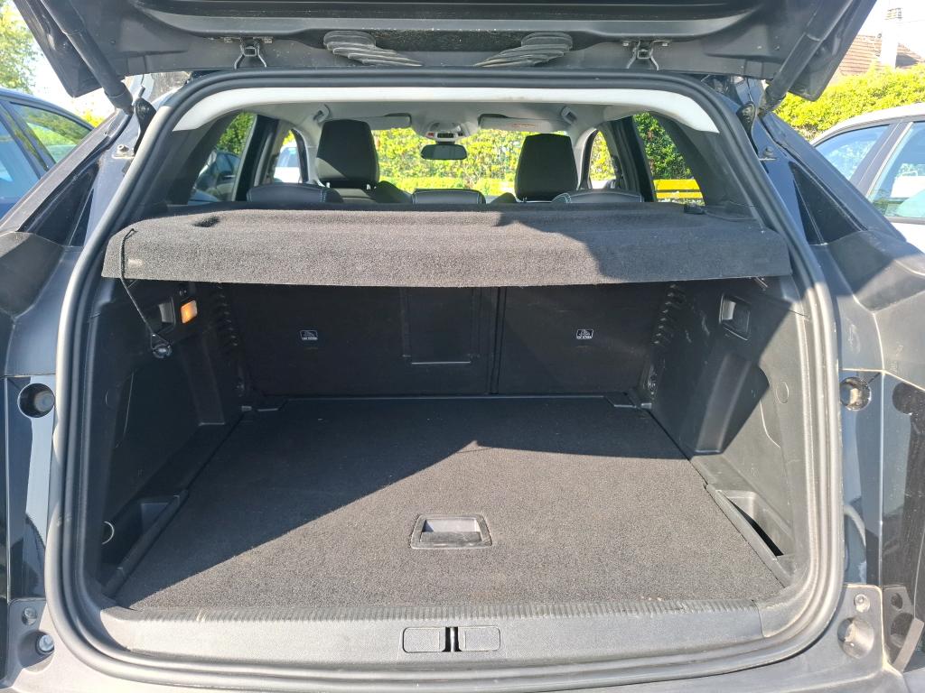 PEUGEOT 3008 BlueHDi 130ch S&S EAT8 Allure Pack 2021